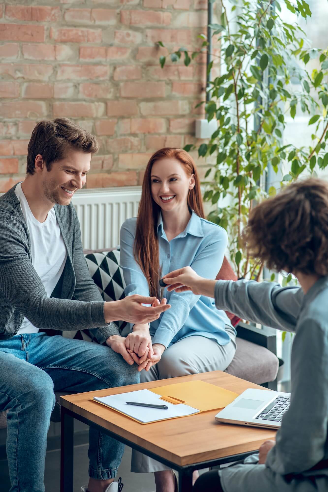 broker-giving-buyer-real-estate-key-1.jpg broker-giving-buyer-real-estate-key-1.jpg